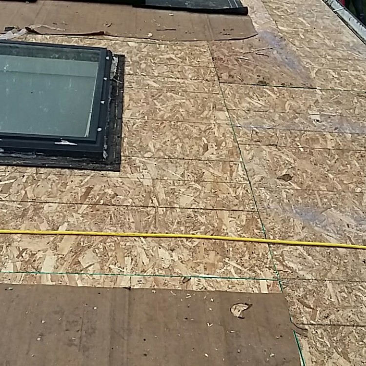 Roofing services in Chattanooga, TN